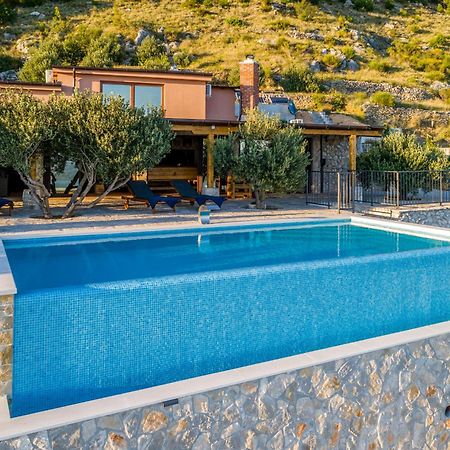 Villa Secluded Paradise Omis Exterior photo