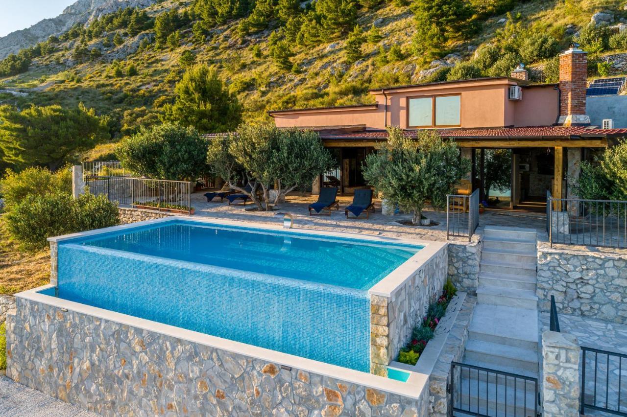 Villa Secluded Paradise Omis Exterior photo