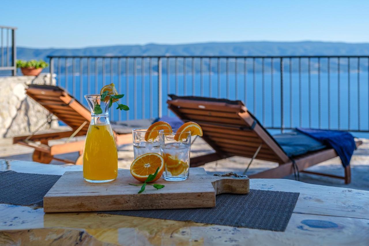 Villa Secluded Paradise Omis Exterior photo