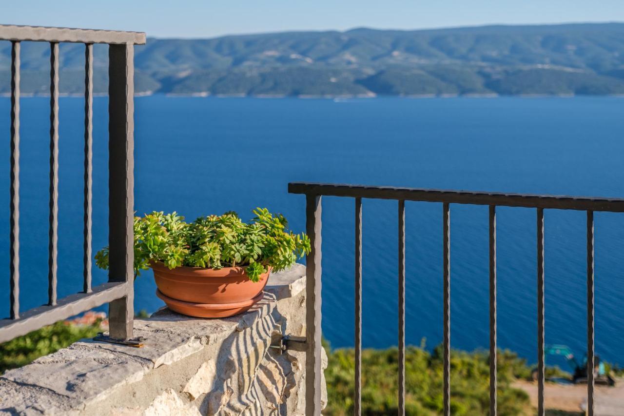 Villa Secluded Paradise Omis Exterior photo